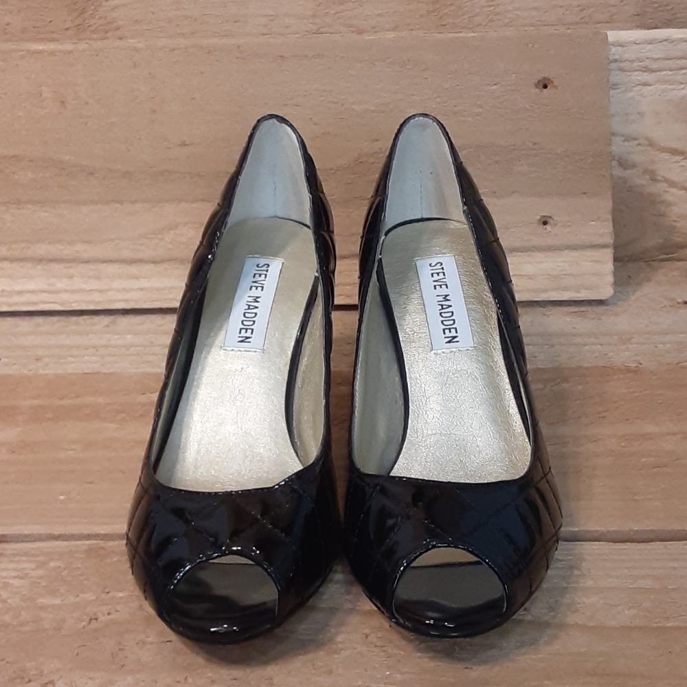 STEVE MADEN STICH HEELS